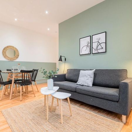 Apartment For 4 In Front Of Lille Flandres Station Ngoại thất bức ảnh