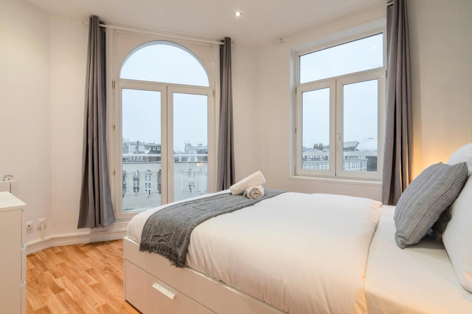 Apartment For 4 In Front Of Lille Flandres Station Ngoại thất bức ảnh